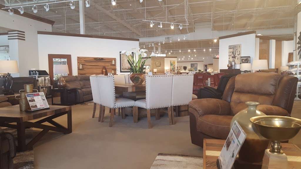 Rooms To Go Furniture Store | 29060 US-290 Suite A, Cypress, TX 77433, USA | Phone: (281) 746-3821