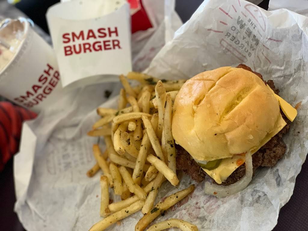 Smashburger | 4300 Glumack Dr, St Paul, MN 55111, USA | Phone: (612) 356-5838