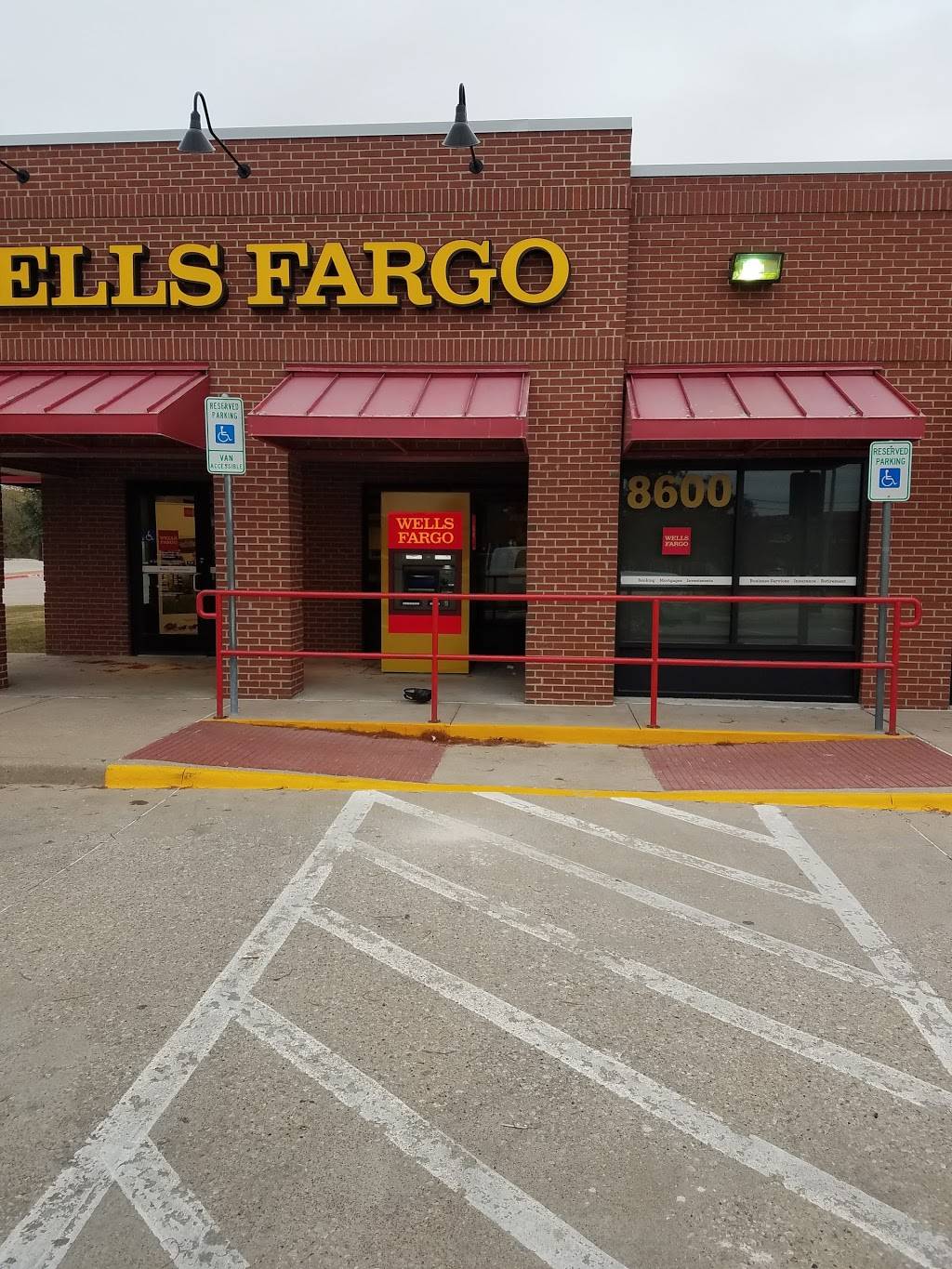 ATM (Wells Fargo Bank) | 8600 N Beach St, Fort Worth, TX 76244, USA | Phone: (817) 428-8075