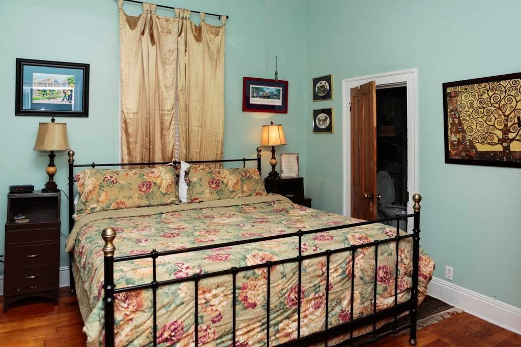 House of the Rising Sun Bed and Breakfast | 335 Pelican Ave #2347, New Orleans, LA 70114, USA | Phone: (504) 231-6498