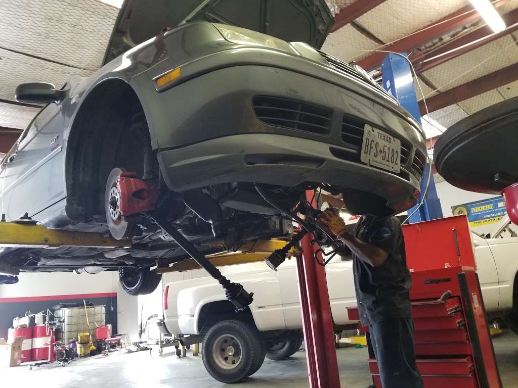 Quality Auto Center Houston | 9020 Ruland Rd, Houston, TX 77055, USA | Phone: (713) 705-6165