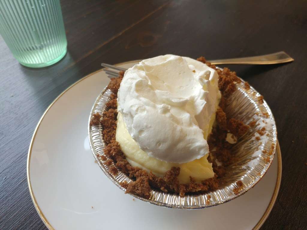 The Whole Pie | 2792 4th St, Santa Rosa, CA 95405, USA | Phone: (707) 843-4365