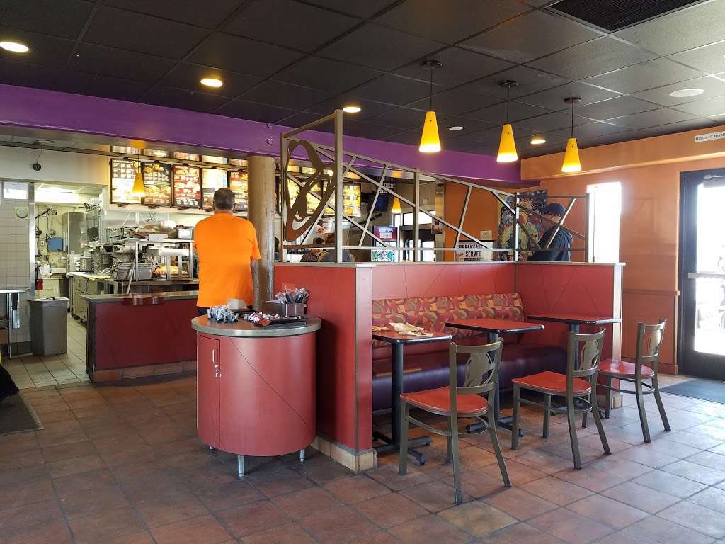 Taco Bell | 5200 CA-1, Pacifica, CA 94044, USA | Phone: (650) 355-4210