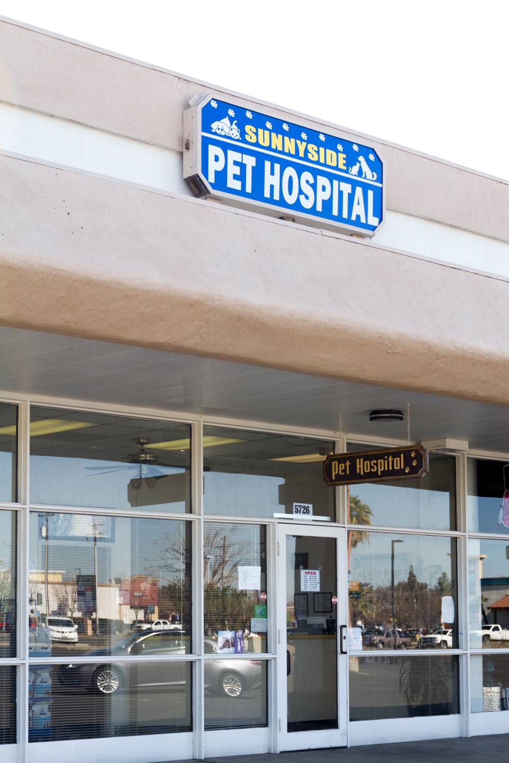 Sunnyside Pet Hospital | 6061 E Kings Canyon Rd Suite 101, Fresno, CA 93727 | Phone: (559) 251-2463