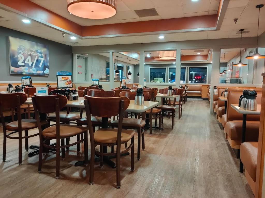 IHOP | 3910 Belt Line Rd, Addison, TX 75001, USA | Phone: (972) 241-9299