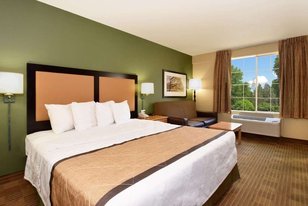 Extended Stay America - San Jose - Milpitas - McCarthy Ranch | 330 Cypress Dr, Milpitas, CA 95035, USA | Phone: (408) 433-9700