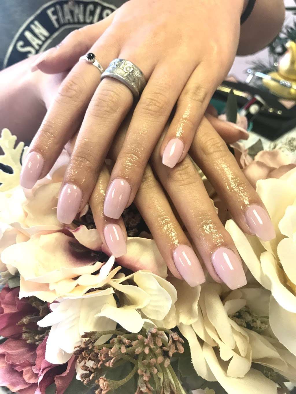 The Elegant Nails and Spa | 18366 Lincoln Ave #106, Parker, CO 80134, USA | Phone: (303) 805-8885