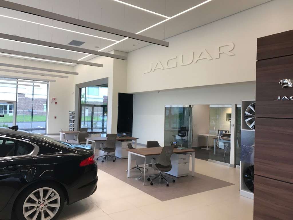 Jaguar Fairfield | 1 State St Ext, Fairfield, CT 06825, USA | Phone: (203) 874-8500