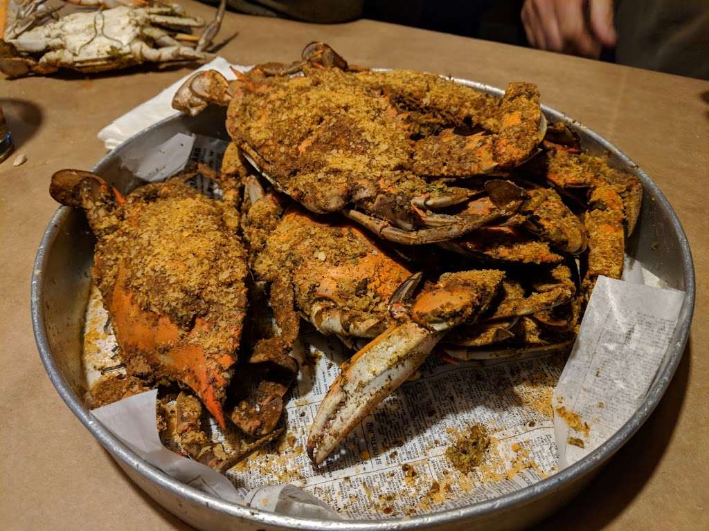 Fifers Craft House | 8894 Fort Smallwood Rd #5, Pasadena, MD 21122, USA | Phone: (410) 360-2337