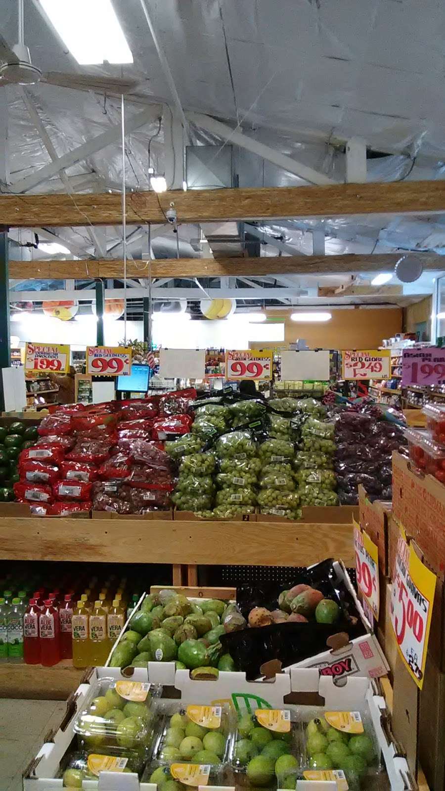 Green Olive Market | 214 Front St, South Plainfield, NJ 07080, USA | Phone: (908) 205-0331