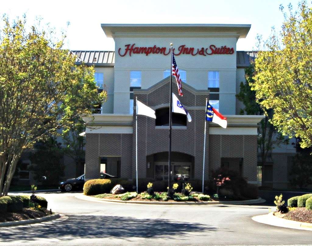 Hampton Inn & Suites Mooresville/Lake Norman | 119 Gallery Center Dr, Mooresville, NC 28117, USA | Phone: (704) 660-7700