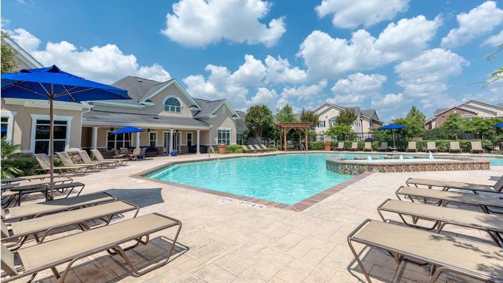 Villas at West Road | 9500 West Rd, Houston, TX 77064, USA | Phone: (281) 807-6900