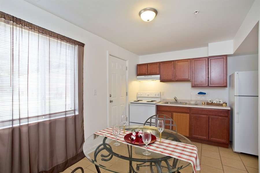 Pangea Oaks Apartments | 2908 Garrison Blvd, Baltimore, MD 21216, USA | Phone: (443) 470-6596