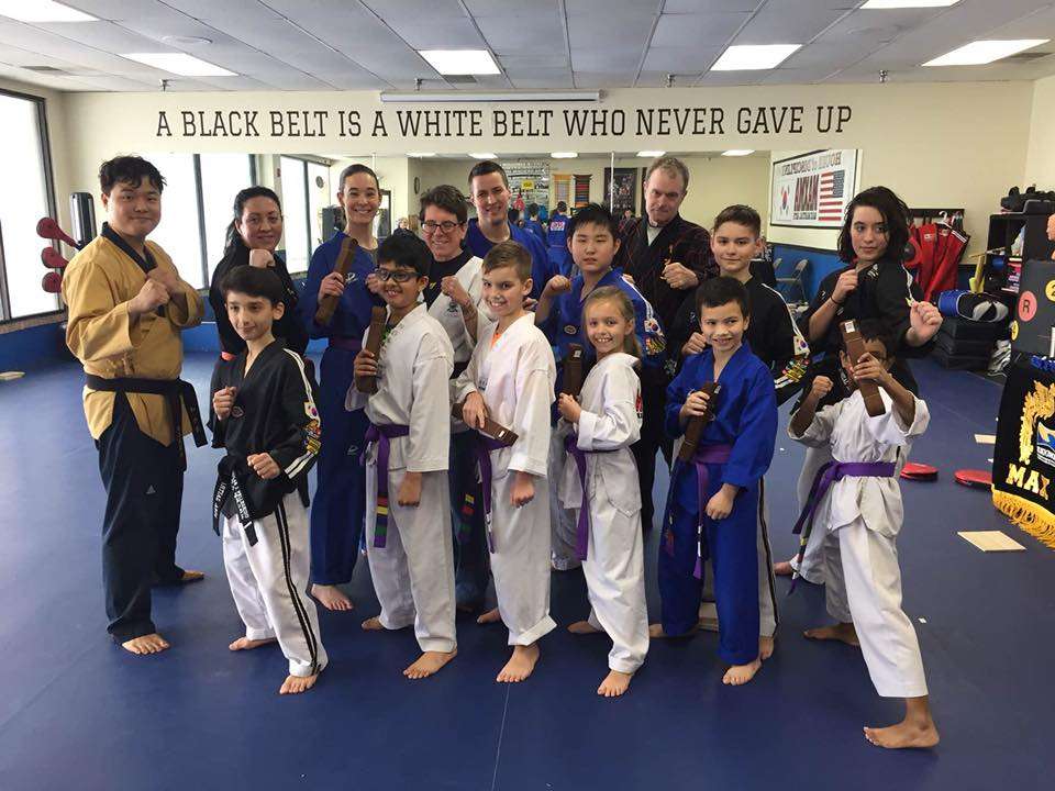 Max Martial Arts Lisle | 2735 Maple Ave, Lisle, IL 60532, USA | Phone: (331) 213-7144