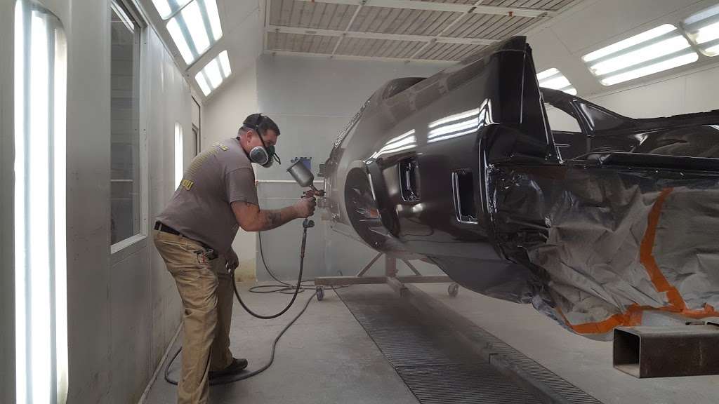 Hillside auto paint and body | 1025 Balls Creek Rd, Claremont, NC 28610, USA | Phone: (828) 244-5308