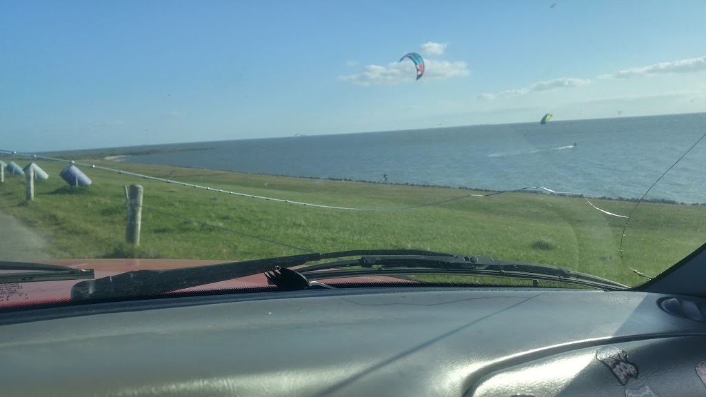 Texas City Levee Kitesurfing Beach | Texas City, TX 77590, USA | Phone: (281) 508-6485