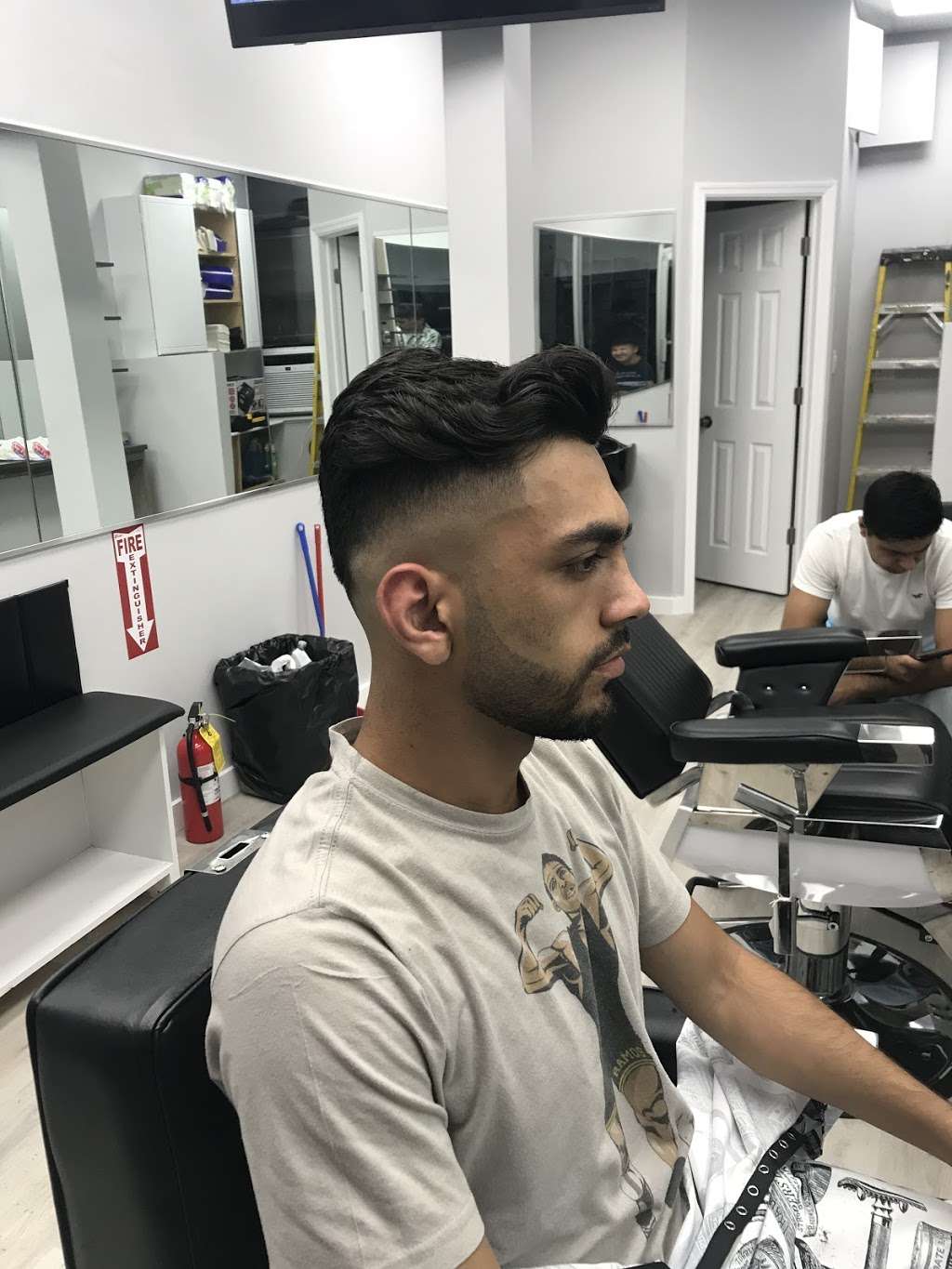 Grand Barbershop | 66-10 Grand Ave, Maspeth, NY 11378, USA | Phone: (347) 361-6702