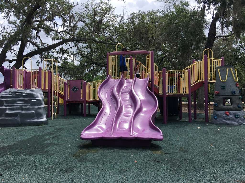 Greenwood Lakes Park | 660 Green Way Blvd, Lake Mary, FL 32746, USA | Phone: (407) 665-2180