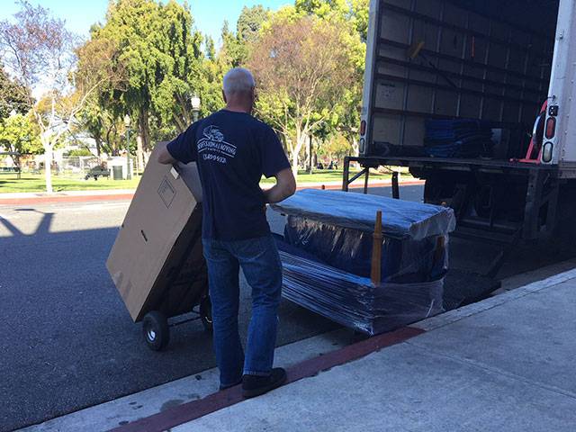 Professional Moving Company | 2345 E Washington Blvd #C, Pasadena, CA 91104, USA | Phone: (323) 499-9324