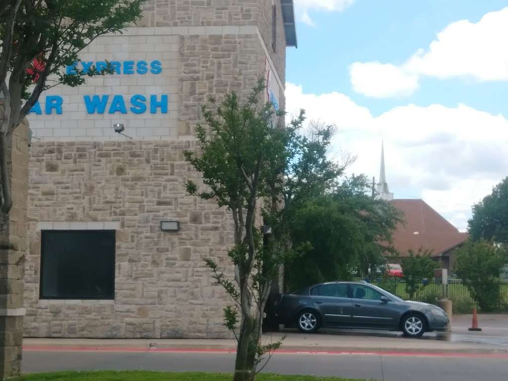 Your Express Car Wash Desoto | 1122 W Belt Line Rd, DeSoto, TX 75115, USA | Phone: (972) 833-1117