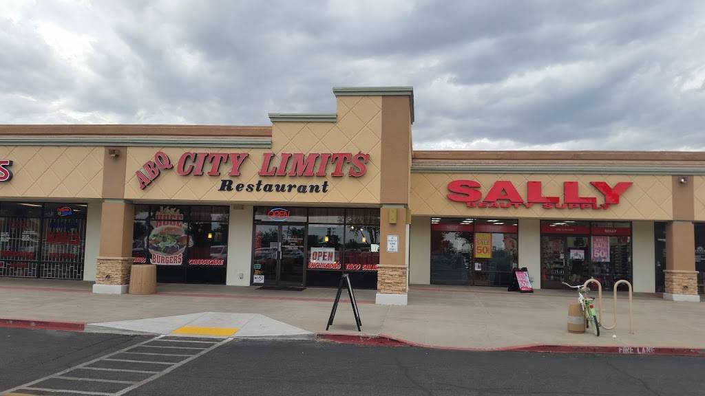 Albuquerque City Limits Restaurant | Suite F4, 3211 Coors Blvd SW, Albuquerque, NM 87121, USA | Phone: (505) 873-8959