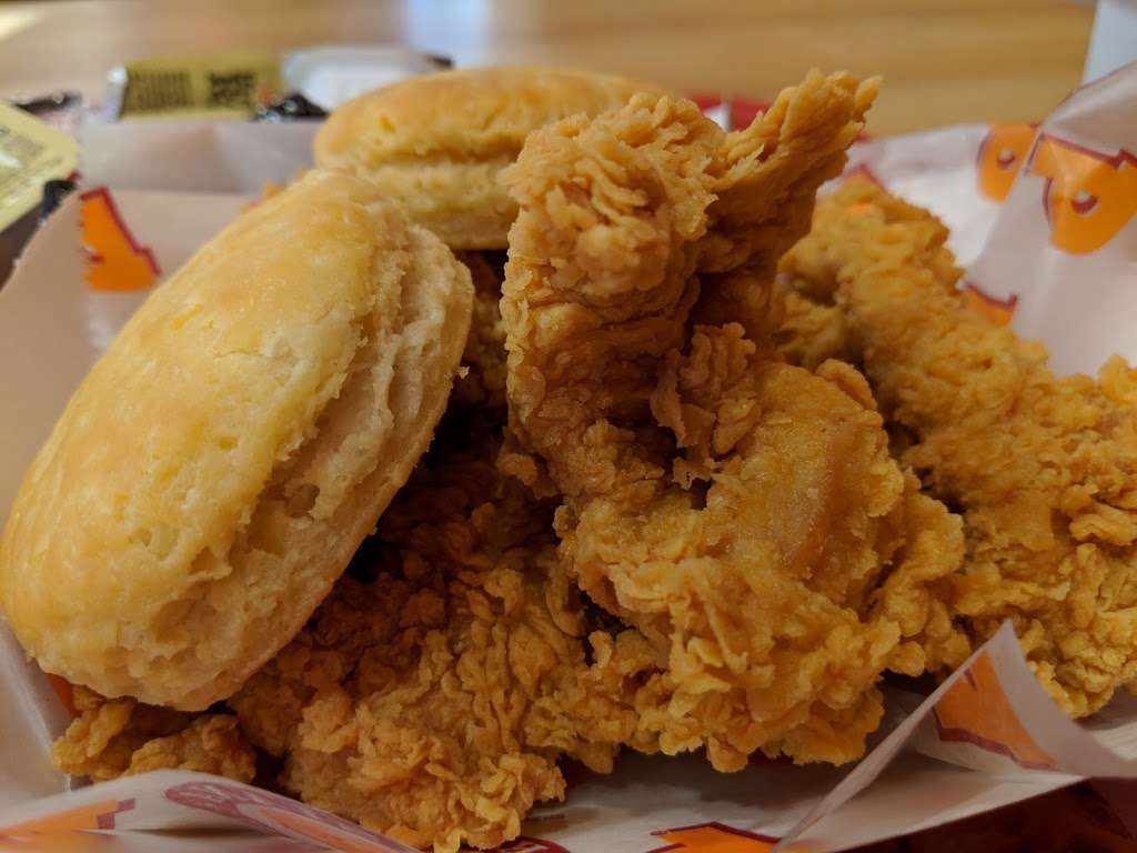 Popeyes Louisiana Kitchen | 899 N Lake Ave, Pasadena, CA 91104 | Phone: (626) 798-4734