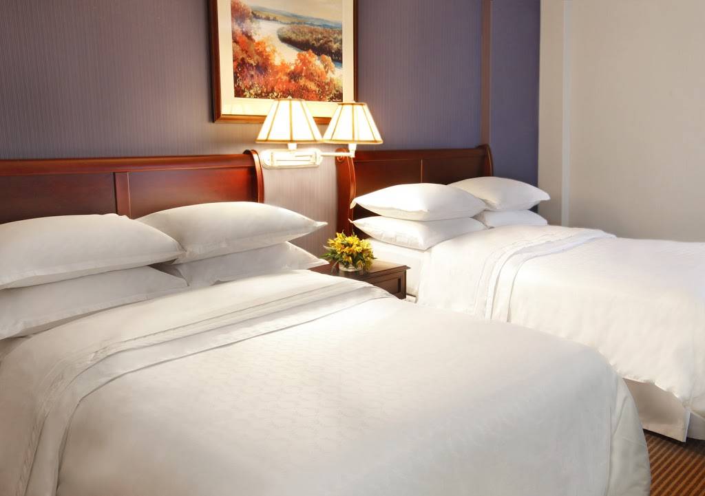 Sheraton Suites Columbus Worthington | 201 Hutchinson Ave, Columbus, OH 43235, USA | Phone: (614) 436-0004