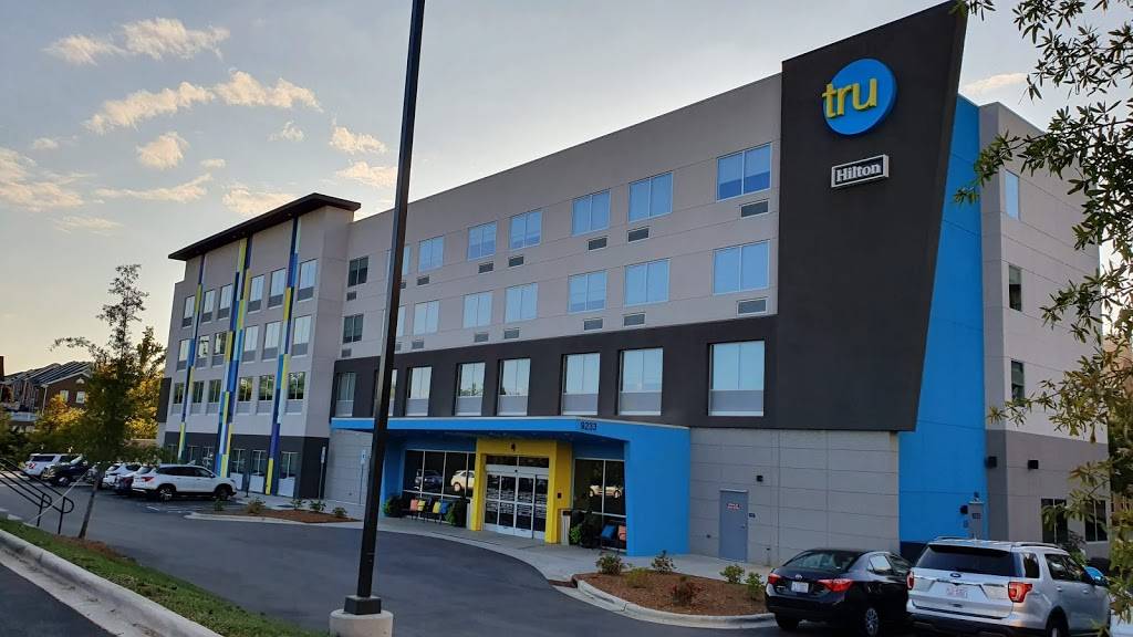 Tru by Hilton Charlotte Ayrsley | 9233 S Kings Parade Blvd, Charlotte, NC 28273, USA | Phone: (704) 499-9010