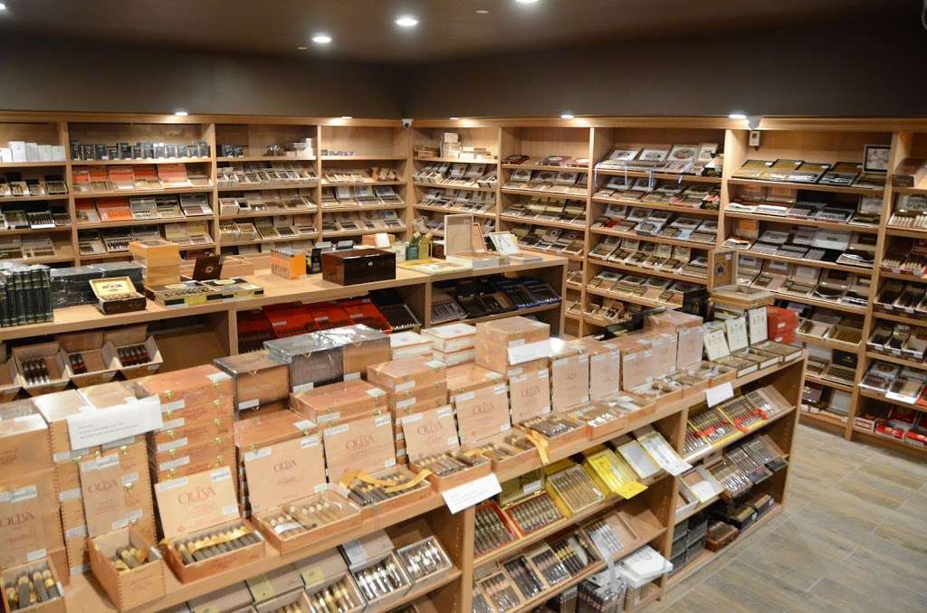 Humidor Of Lisle | 1600 Ogden Ave, Lisle, IL 60532, USA | Phone: (630) 796-6100