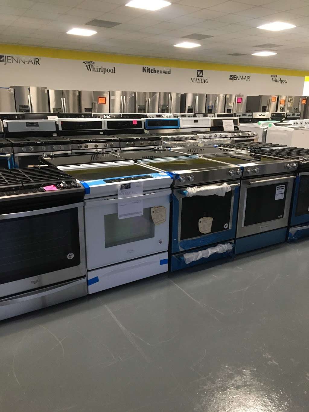 Solo Clearance Center Tomball | 9421 fm 2920 Bld 5a, Tomball, TX 77375, USA | Phone: (832) 698-2144 Solo Clearance Center Tomball | 9421 fm 2920 Bld 5a, Tomball, TX 77375, USA | Phone: (832) 698-2144