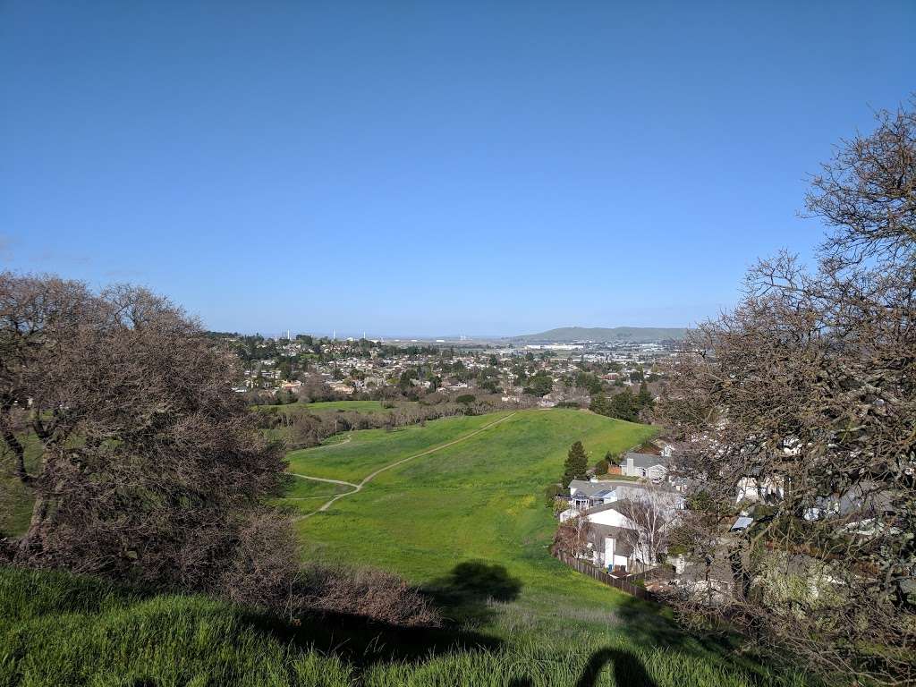 Hidden Lakes Park | Morello Ave & Chilpancingo Pkwy, Martinez, CA 94553, USA | Phone: (925) 372-3500