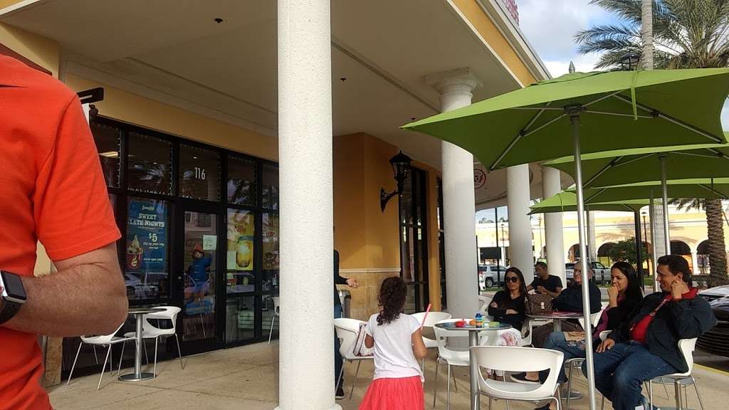 Menchies Frozen Yogurt | 9169 W Atlantic Ave Ste 116, Delray Beach, FL 33446, USA | Phone: (561) 332-3550