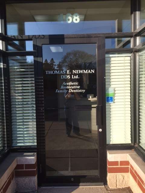Thomas E Newman DDS | 468 Spring Rd, Elmhurst, IL 60126, USA | Phone: (630) 532-5310