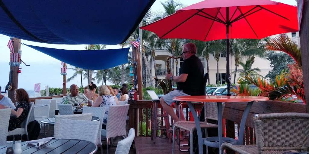 Organic Beach Cafe | 2 Commercial Blvd, Lauderdale-By-The-Sea, FL 33308, USA