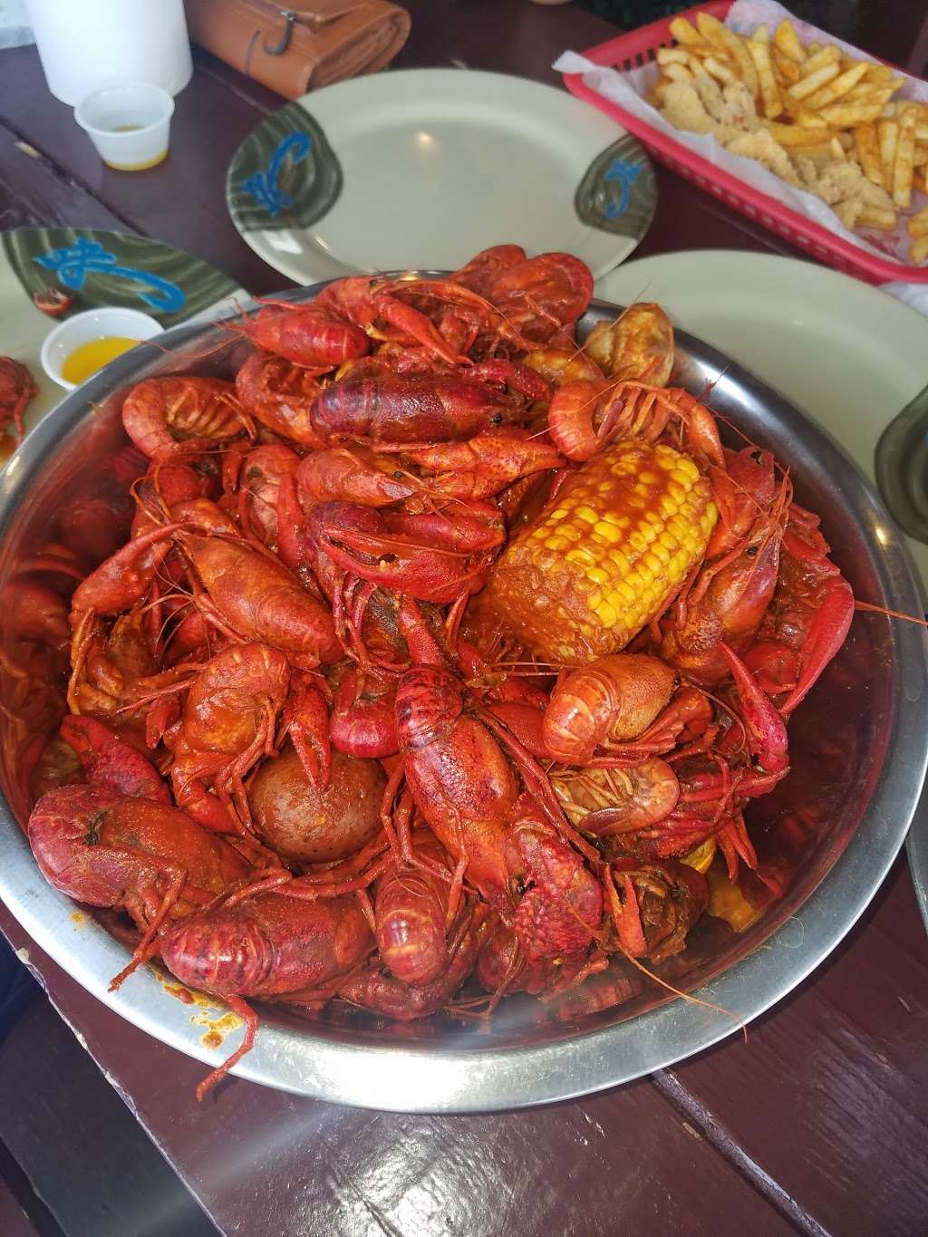 Crabby Crawfish | 2210 Allen Genoa Rd, Houston, TX 77017, USA | Phone: (713) 378-4201