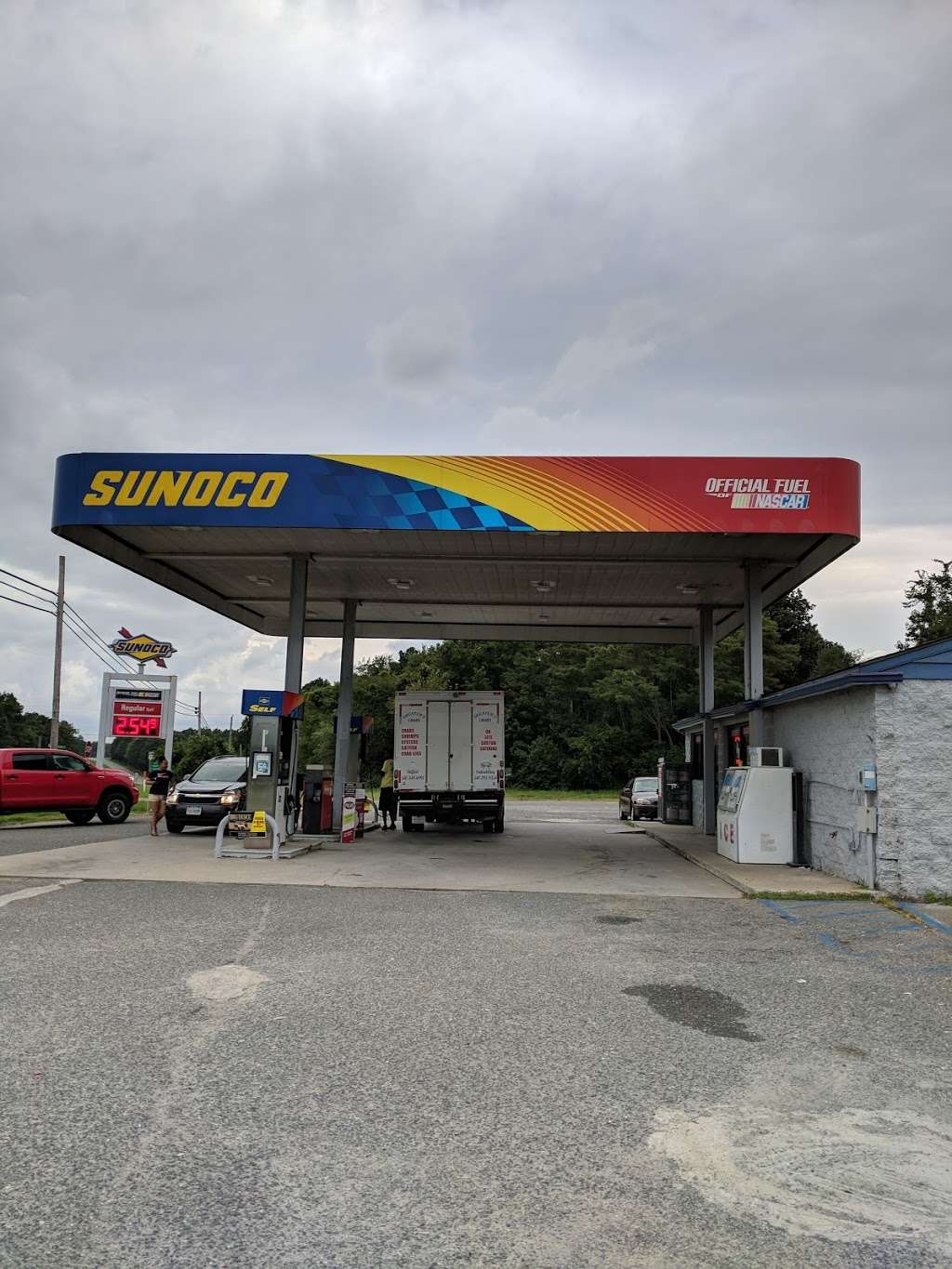 Sunoco Gas Station | 26961 Tidewater Trail, Dunnsville, VA 22454, USA | Phone: (804) 443-1093