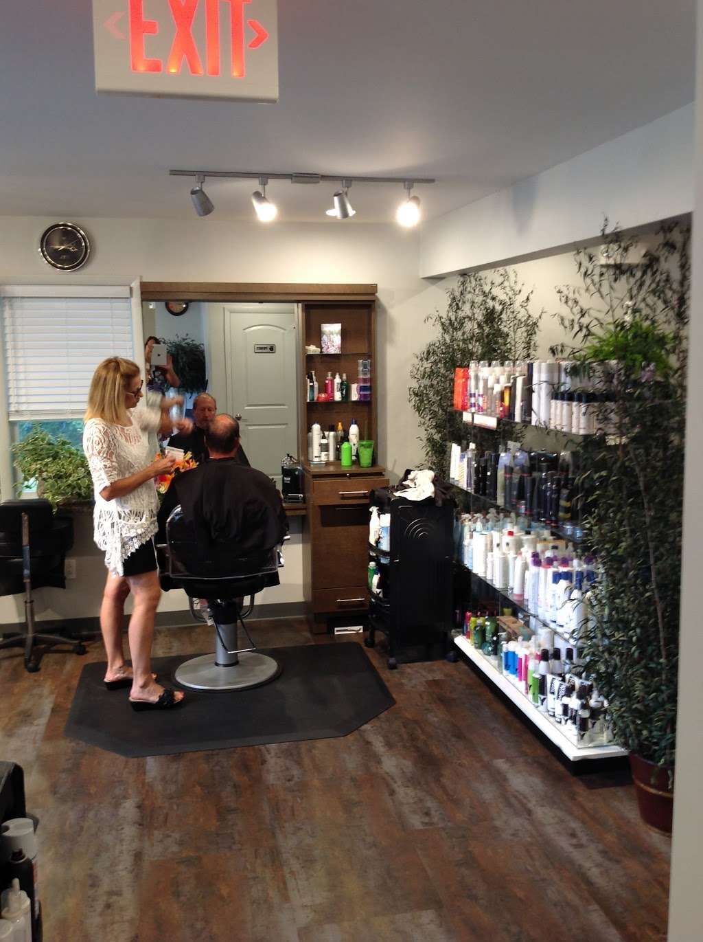 Lasting Impressions Salon | 1217 Trexlertown Rd, Trexlertown, PA 18087, USA | Phone: (610) 395-8055