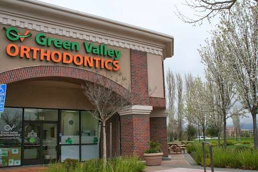 GV Smiles: Orthodontics & Pediatric Dentistry | 5041 Business Center Dr Suite 102, Fairfield, CA 94534, USA | Phone: (707) 864-1055