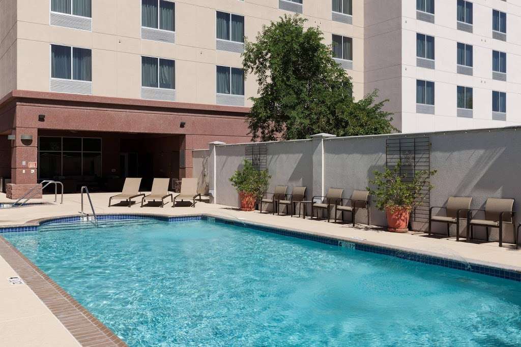 Courtyard by Marriott Phoenix Chandler/Fashion Center | 1100 S Price Rd, Chandler, AZ 85286 | Phone: (480) 855-8600