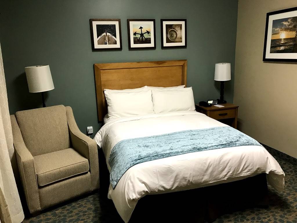 Navy Gateway Inn & Suites Front Desk | 1353 Gilbert St, Norfolk, VA 23511, USA | Phone: (877) 628-9233