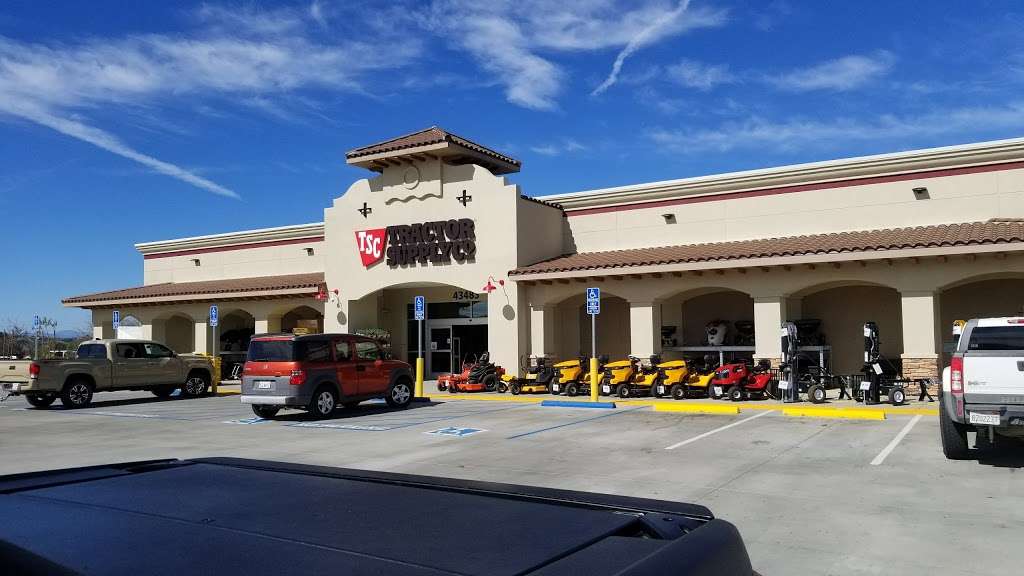 Tractor Supply Co. | 43483 Anza Rd, Temecula, CA 92592, USA | Phone: (951) 428-3040