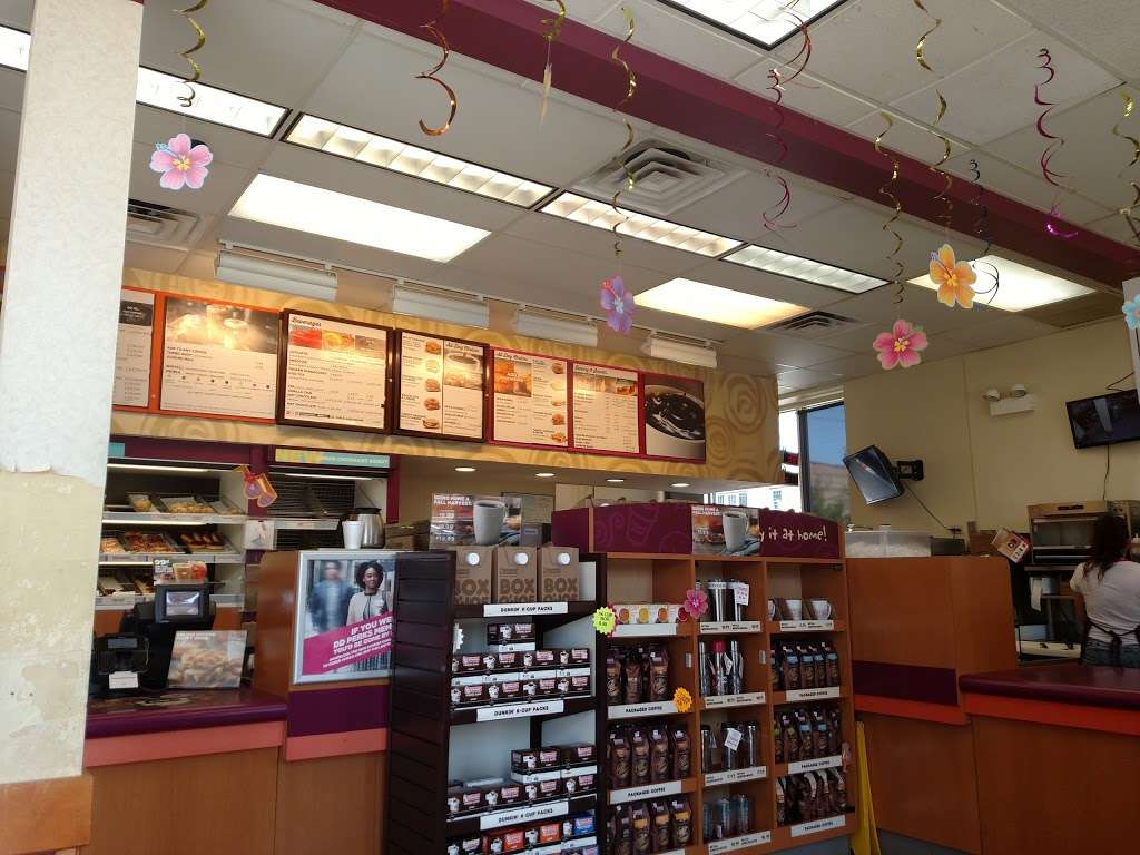 Dunkin Donuts | 6200 W Belmont Ave, Chicago, IL 60634 | Phone: (773) 202-8799