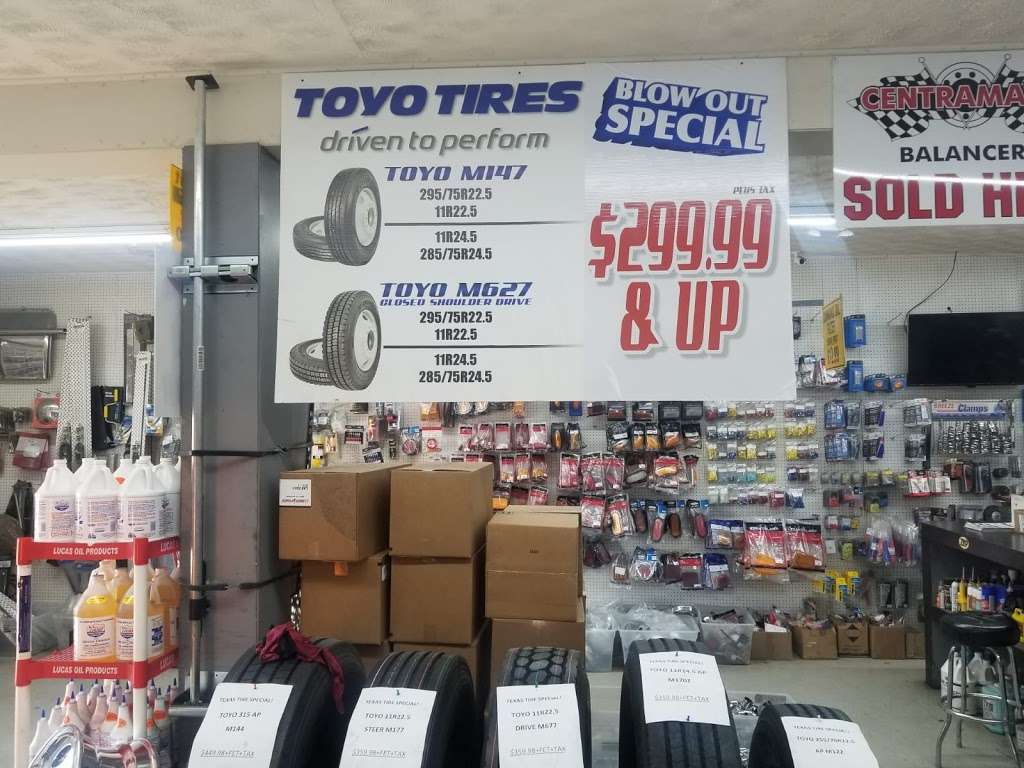 Texas Tire Retail and Wholesale | 2802 N Wayside Dr, Houston, TX 77020, USA | Phone: (713) 675-5500