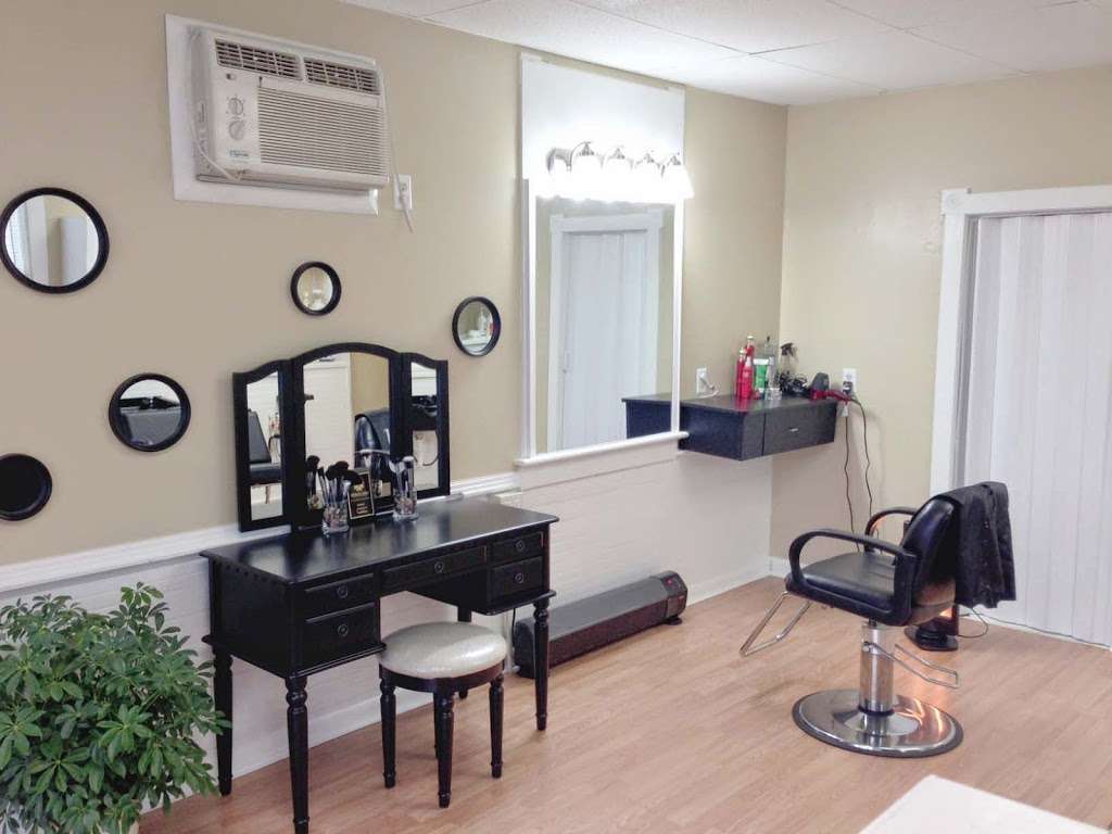 Elgis Beauty Salon, LLC | 7 N 9th St, Akron, PA 17501, USA | Phone: (717) 588-4448