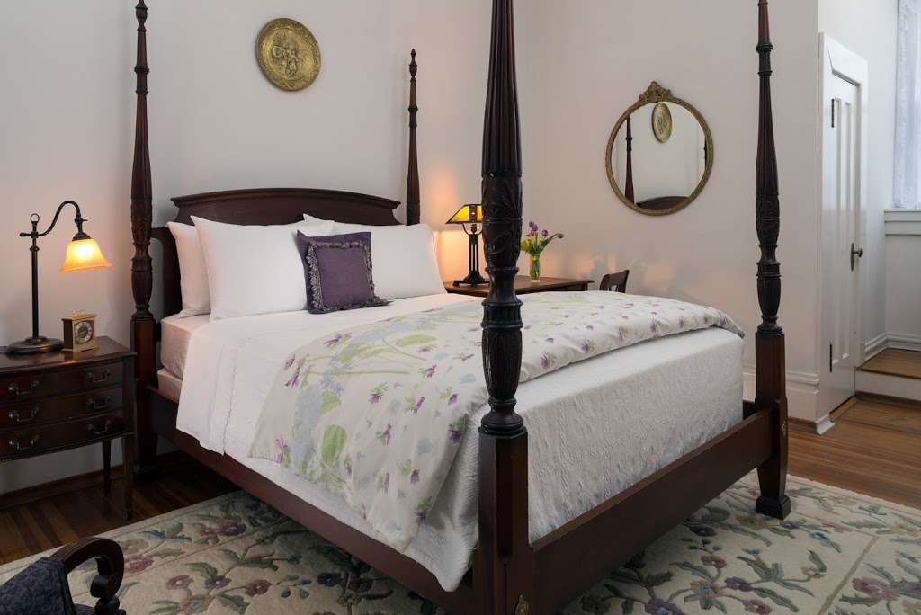 Mercersburg Inn | 405 S Main St, Mercersburg, PA 17236, USA | Phone: (717) 328-5231