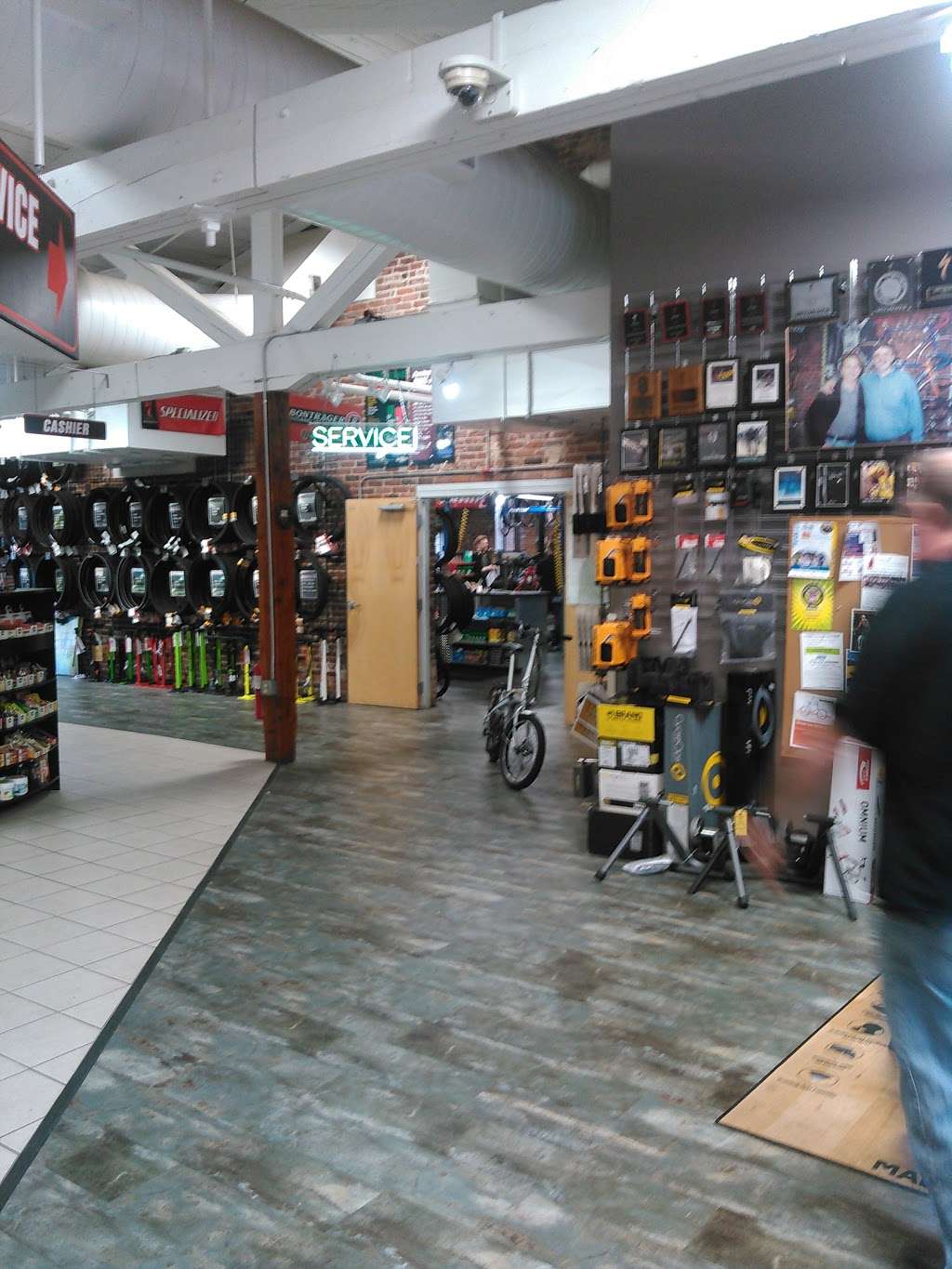 Goodale's Bike Shop in 14b Broad St, Nashua, NH 03064, USA