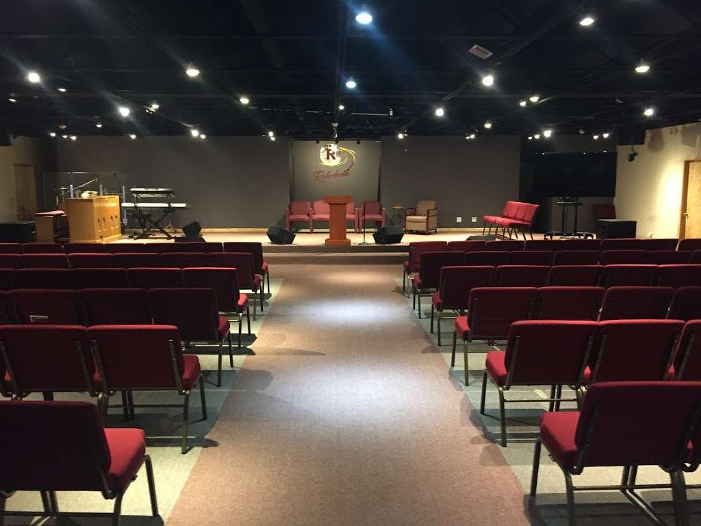 Rehoboth Apostolic Worship Center | 9130 S Vincennes Ave, Chicago, IL 60620, USA | Phone: (773) 239-3032
