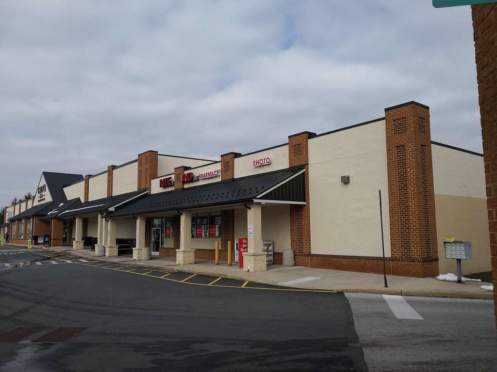 Brandywine Village Shopping Center | Unnamed Road, Downingtown, PA 19335