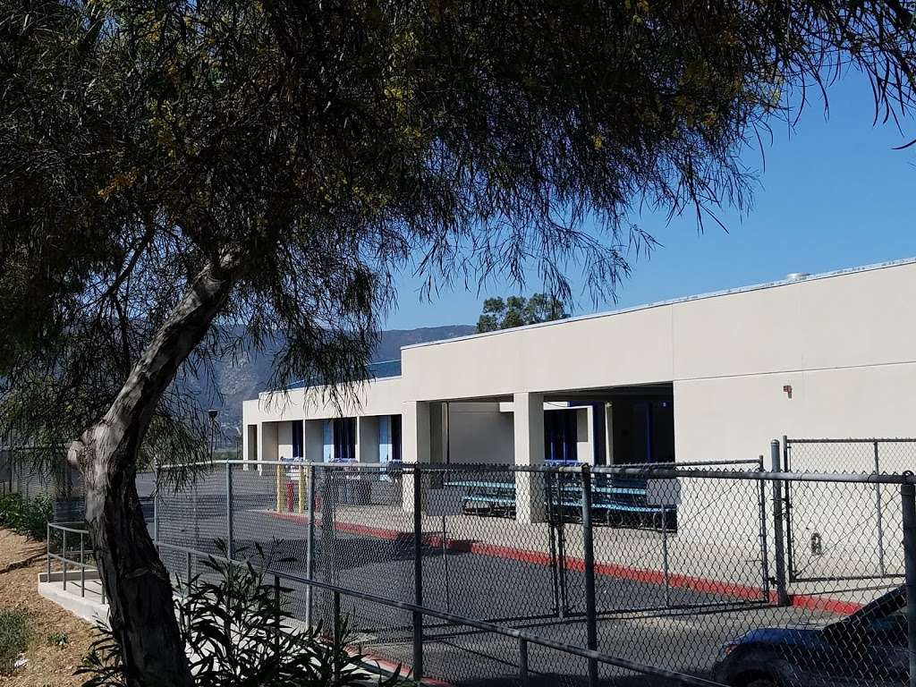 Railroad Canyon Elementary School | 1300 Mill St, Lake Elsinore, CA 92530 | Phone: (951) 253-7510