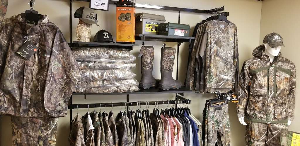 Buffalo Gap Outfitters Ltd | 105 S Baltimore St, Franklintown, PA 17323, USA | Phone: (717) 447-7002